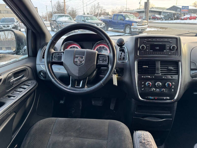 2017 Dodge Grand Caravan SE