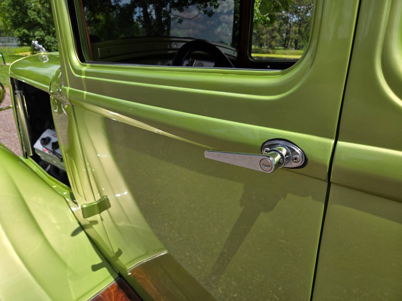 1930 Dodge 5-Window Coupe 37