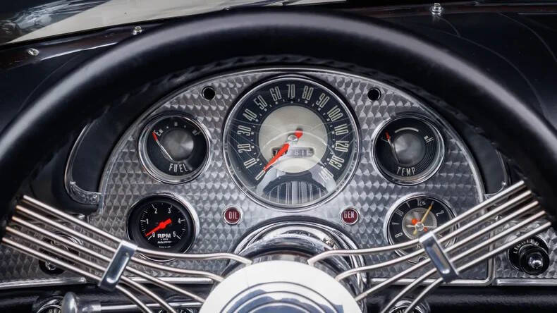 1957 Ford Thunderbird