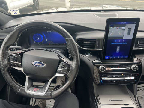 2021 Ford Explorer ST