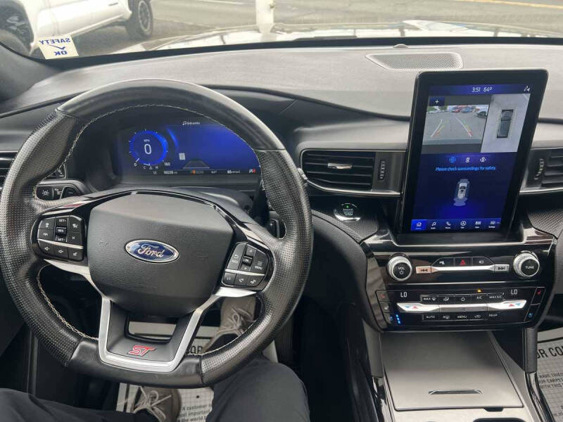 2021 Ford Explorer ST