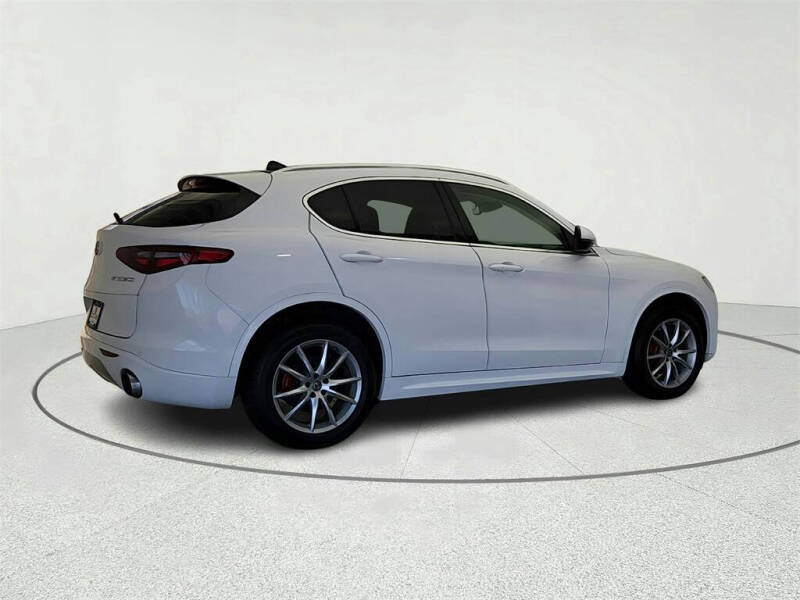 2020 Alfa Romeo Stelvio Ti