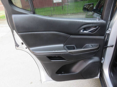 2017 GMC Acadia SLE-2