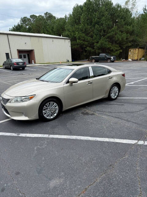 2013 Lexus ES 350 for sale at 2nd Chance Motors, LLC. in Decatur, GA