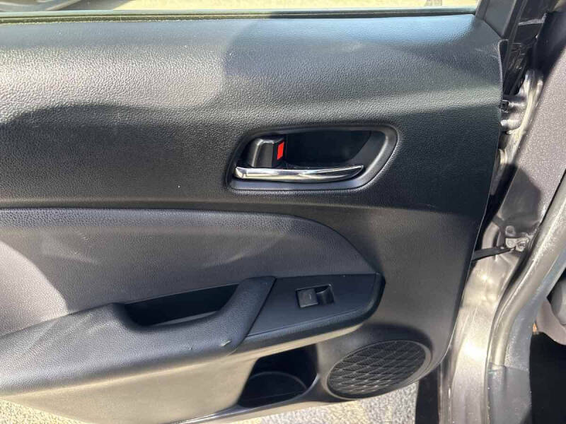 2021 Toyota Prius XLE