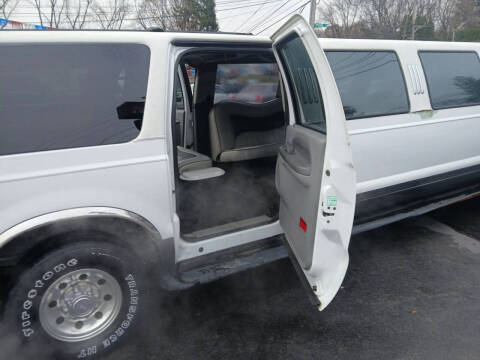 2003 Ford Excursion XLT