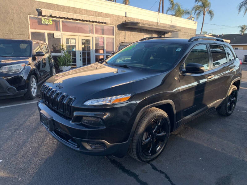 2016 Jeep Cherokee for sale at PACIFICO AUTO SALES in Santa Ana CA