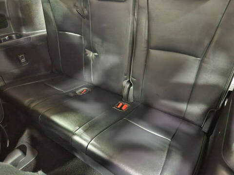 2022 Toyota Highlander Hybrid Platinum