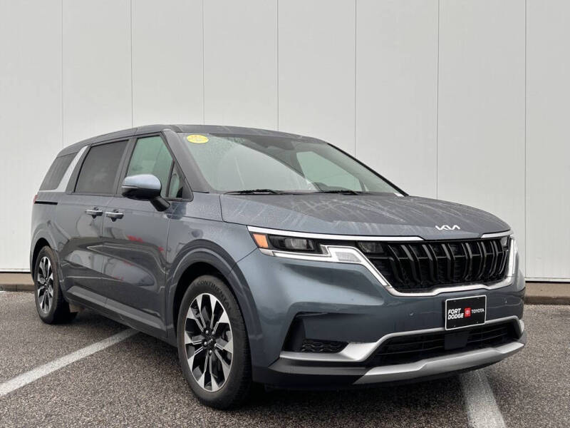 2024 Kia Carnival EX