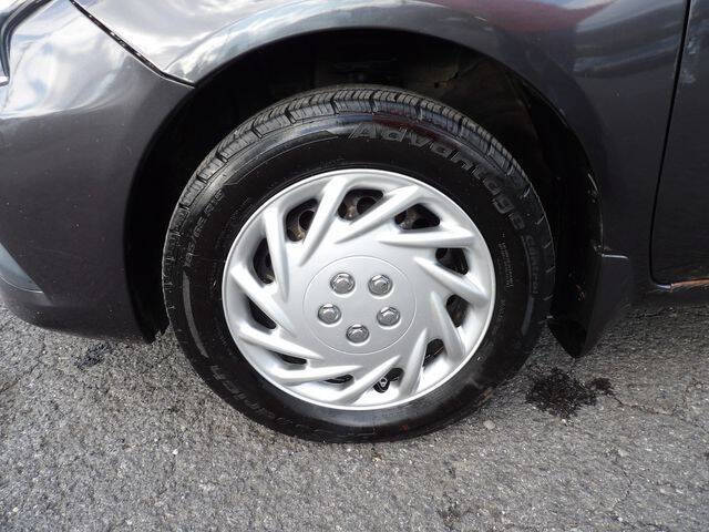 2015 Nissan Versa 1.6 S