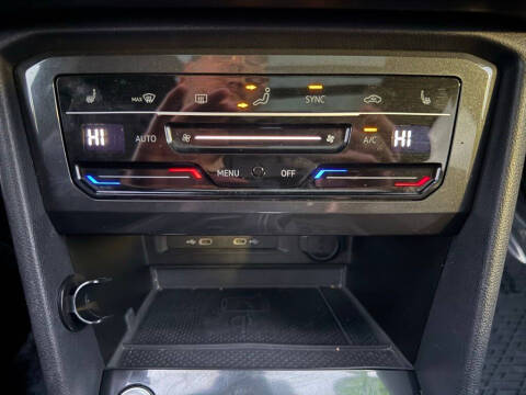 2023 Volkswagen Tiguan SE R-Line Black