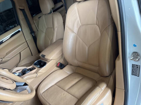 2016 Porsche Cayenne