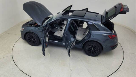 2024 Audi Q8 e-tron quattro Prestige