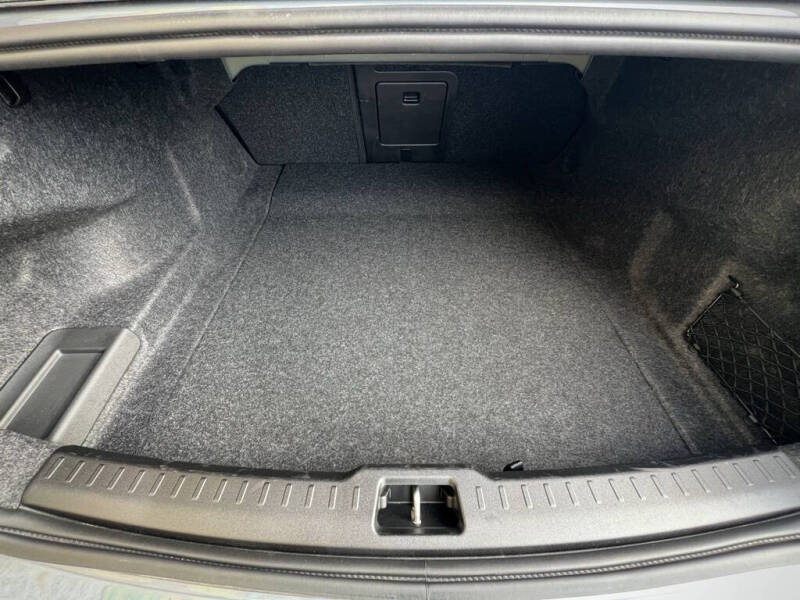 2023 Volvo S60 B5 Ultimate Bright Theme