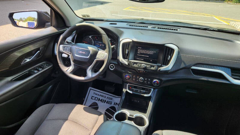 2022 GMC Terrain SLE