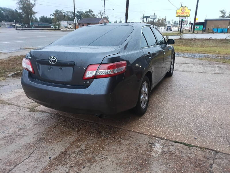 2010 Toyota Camry LE