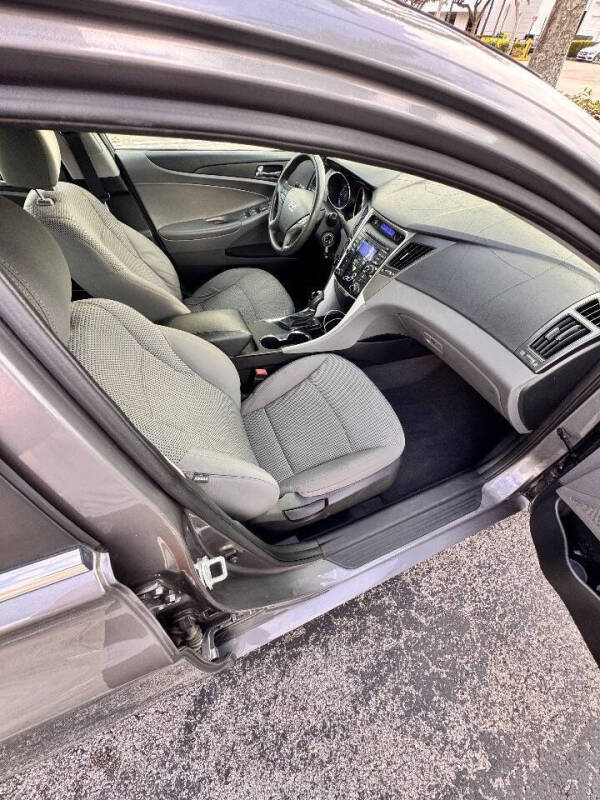 2012 Hyundai Sonata GLS