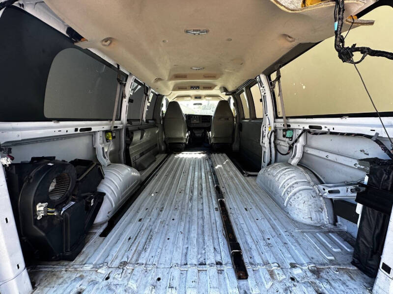 2009 Chevrolet Express LS 2500