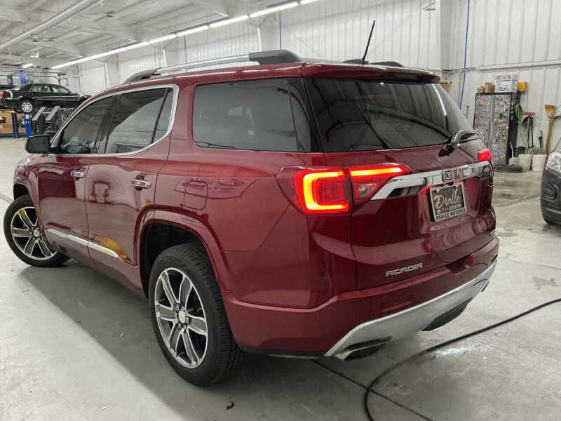 2019 GMC Acadia Denali