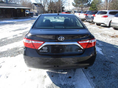 2016 Toyota Camry XLE