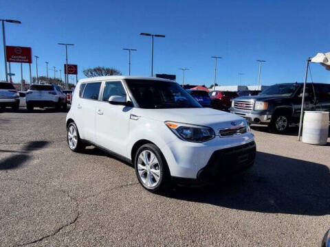 2015 Kia Soul +