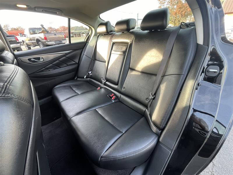 2017 Infiniti Q50 2.0T