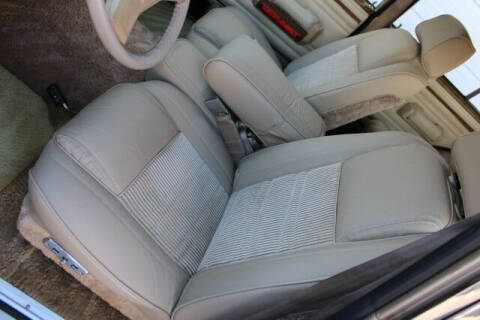 1990 Jeep Grand Wagoneer