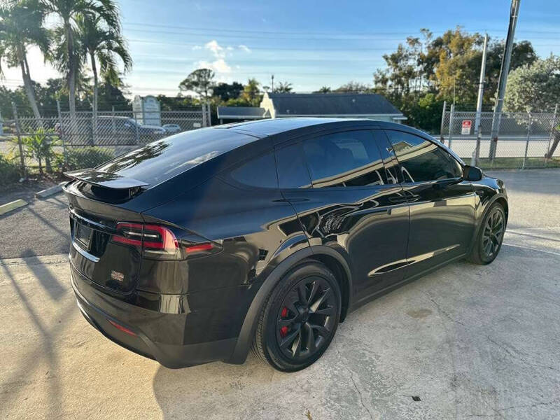 2024 Tesla Model X Plaid