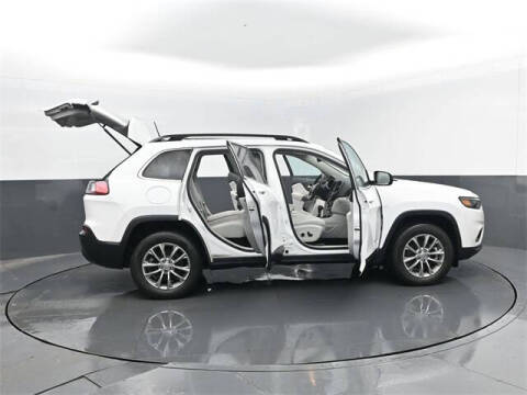 2022 Jeep Cherokee Latitude Lux