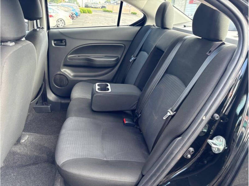 2022 Mitsubishi Mirage G4