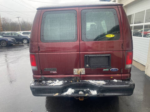 2011 Ford E-Series E-350 SD