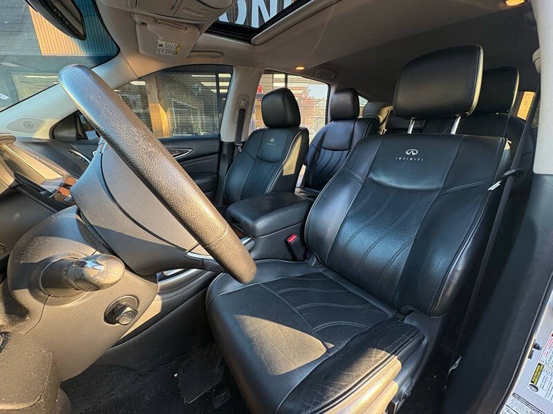 2013 Infiniti JX35