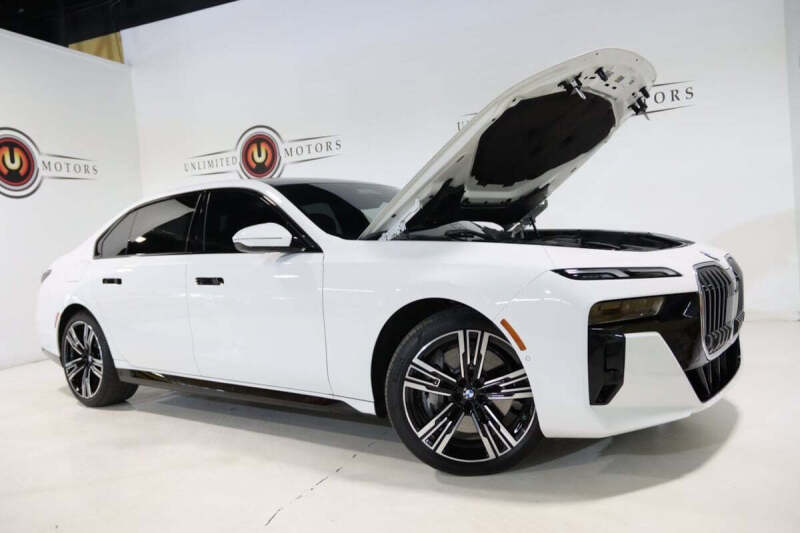 2023 BMW 7 Series 760i xDrive