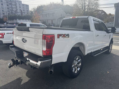 2018 Ford F-350 Super Duty Lariat