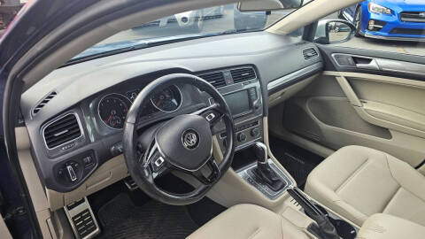 2017 Volkswagen Golf Alltrack