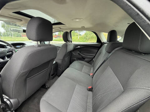 2017 Ford Focus SEL
