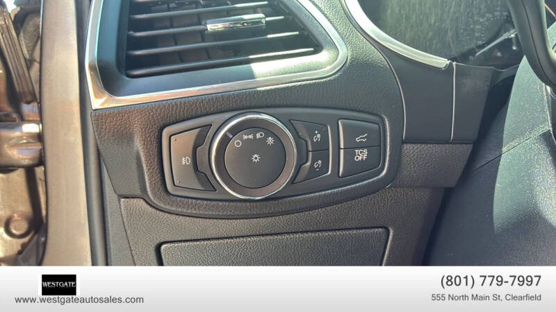 2019 Ford Edge Titanium