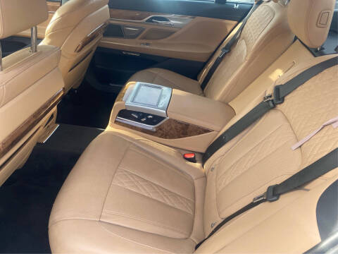 2018 BMW 7 Series 740i xDrive