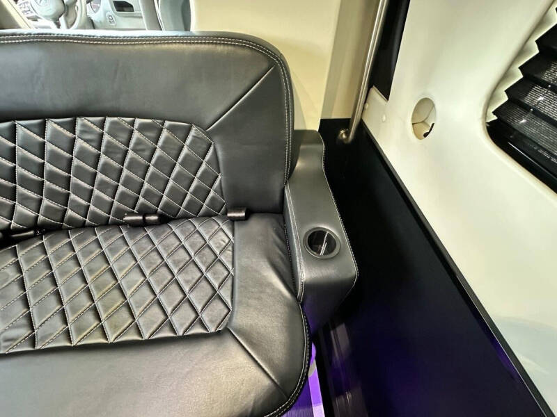 2022 Mercedes-Benz Sprinter Limousine