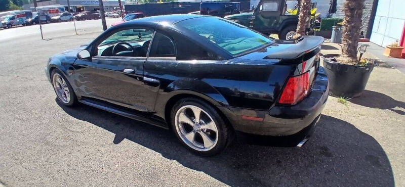 2001 Ford Mustang GT
