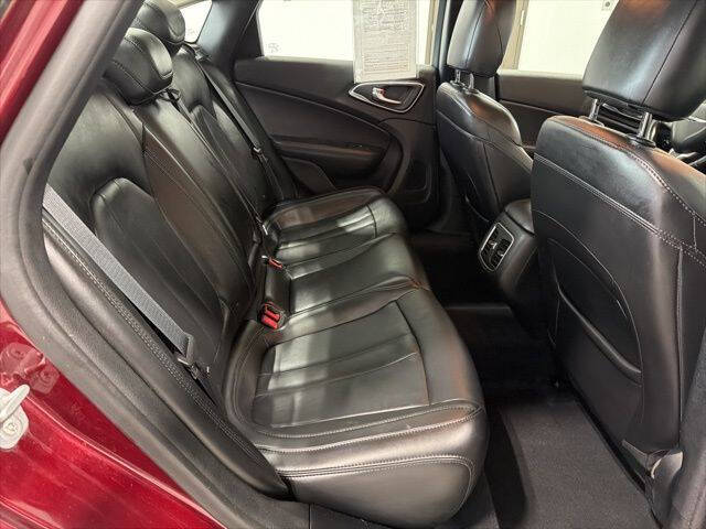 2015 Chrysler 200 C