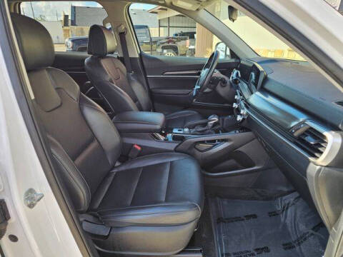 2023 Kia Telluride S