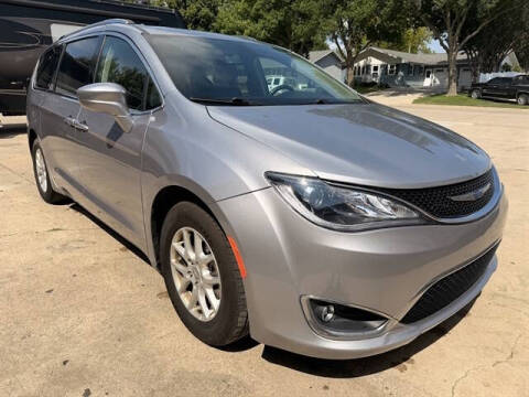 2020 Chrysler Pacifica Touring L