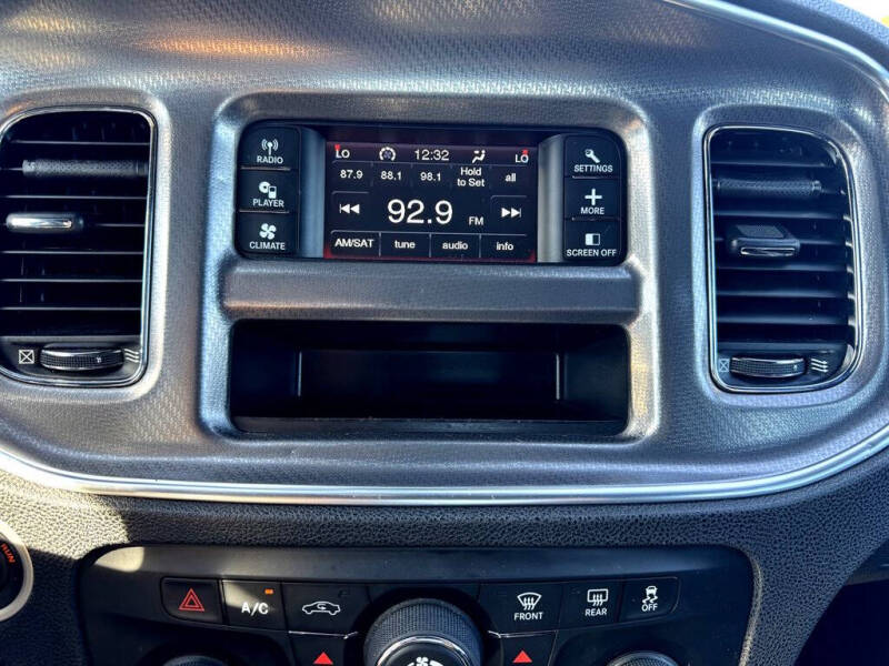 2012 Dodge Charger SRT8 Super Bee