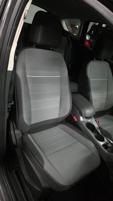 2015 Ford C-MAX Hybrid SE
