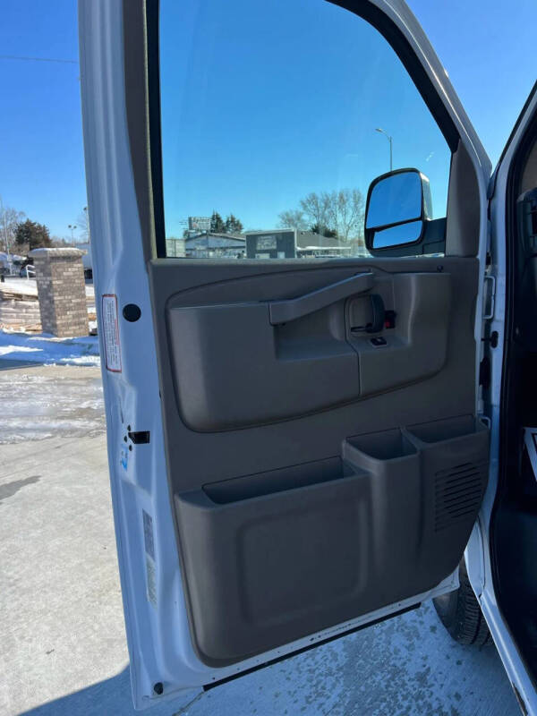 2021 Chevrolet Express 3500