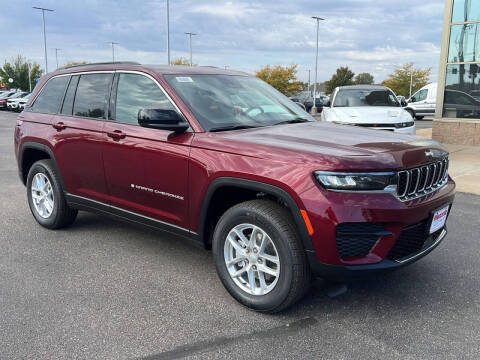2025 Jeep Grand Cherokee Laredo X