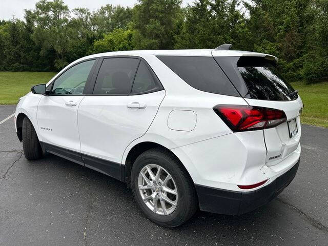 2022 Chevrolet Equinox LS