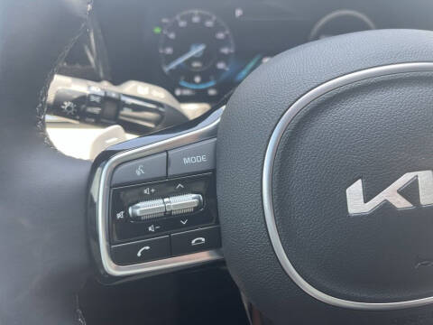 2023 Kia Sorento Plug-In Hybrid SX Prestige