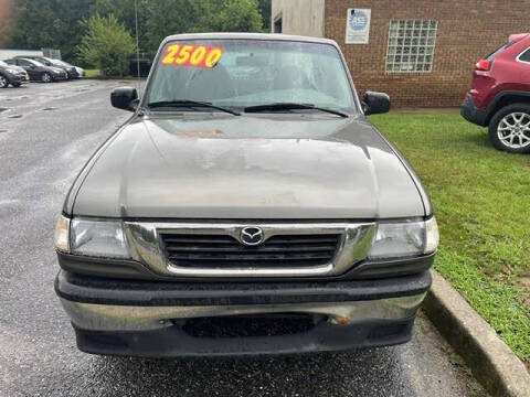 2000 Mazda B-Series B3000 SE